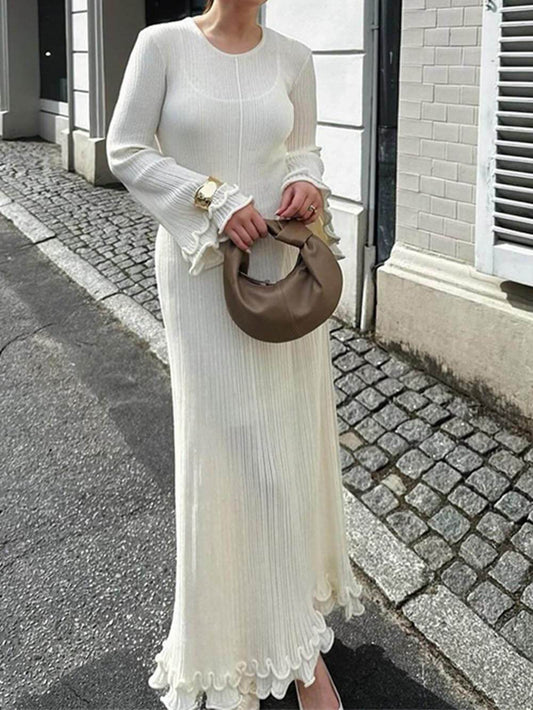 Elegant Knitted Maxi Dress with Rolled-Hem Trumpet Sleeves and Round Neck